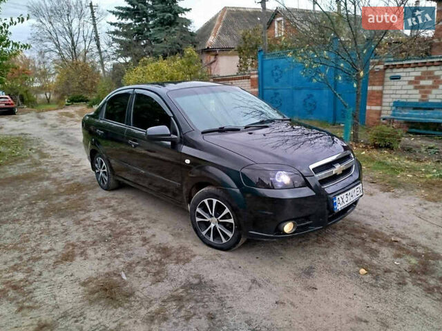 Черный Шевроле Авео, объемом двигателя 1.5 л и пробегом 200 тыс. км за 3700 $, фото 1 на Automoto.ua