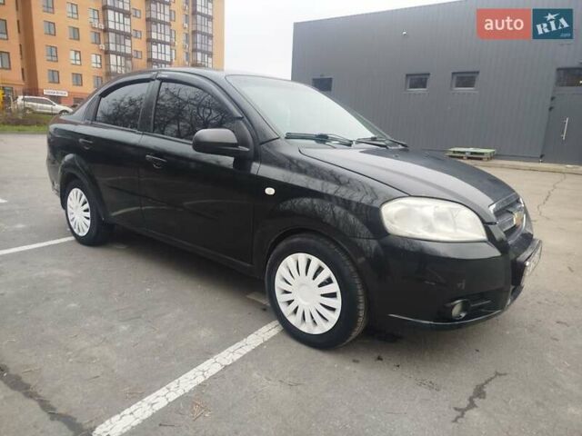 Черный Шевроле Авео, объемом двигателя 1.5 л и пробегом 207 тыс. км за 3500 $, фото 1 на Automoto.ua