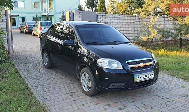 Черный Шевроле Авео, объемом двигателя 1.5 л и пробегом 159 тыс. км за 5100 $, фото 1 на Automoto.ua