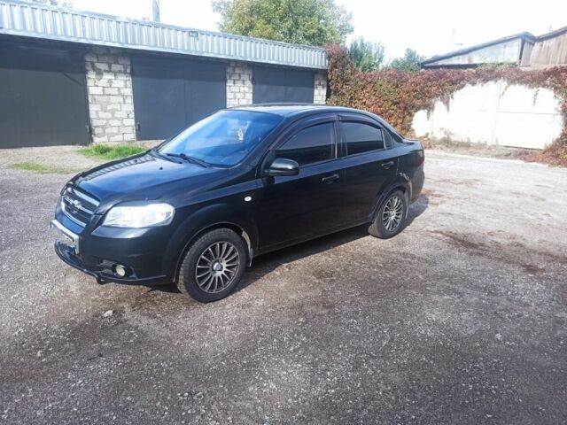 Черный Шевроле Авео, объемом двигателя 1.5 л и пробегом 220 тыс. км за 4100 $, фото 1 на Automoto.ua