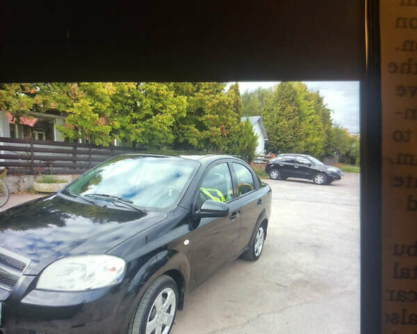 Чорний Шевроле Авео, об'ємом двигуна 1.4 л та пробігом 135 тис. км за 4500 $, фото 1 на Automoto.ua