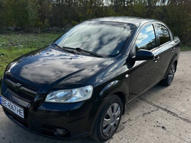 Черный Шевроле Авео, объемом двигателя 1.5 л и пробегом 193 тыс. км за 4200 $, фото 1 на Automoto.ua