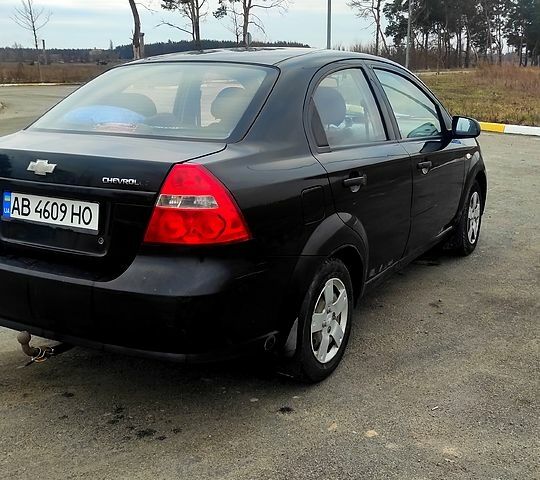Черный Шевроле Авео, объемом двигателя 1.5 л и пробегом 230 тыс. км за 2800 $, фото 1 на Automoto.ua