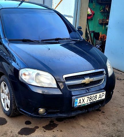 Черный Шевроле Авео, объемом двигателя 1.5 л и пробегом 290 тыс. км за 3300 $, фото 1 на Automoto.ua