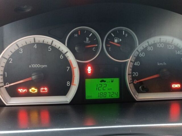 Черный Шевроле Авео, объемом двигателя 0 л и пробегом 188 тыс. км за 2000 $, фото 1 на Automoto.ua