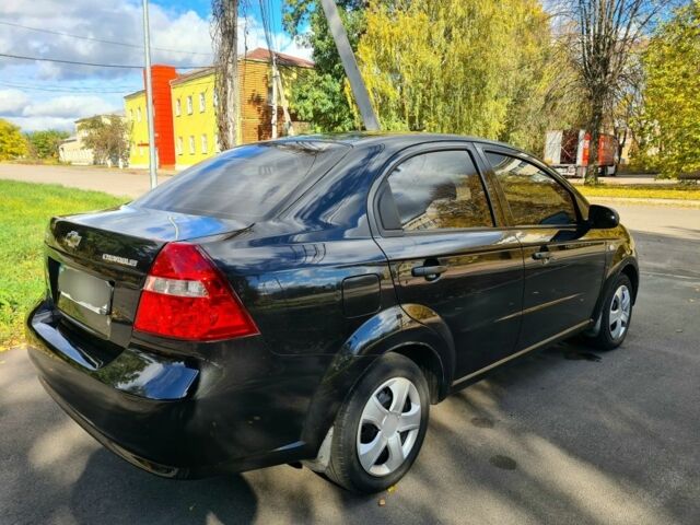 Черный Шевроле Авео, объемом двигателя 1.5 л и пробегом 213 тыс. км за 4100 $, фото 1 на Automoto.ua