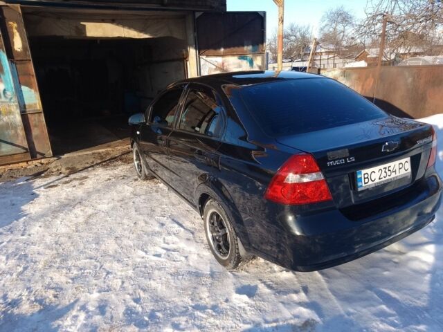 Черный Шевроле Авео, объемом двигателя 1.5 л и пробегом 226 тыс. км за 3500 $, фото 1 на Automoto.ua