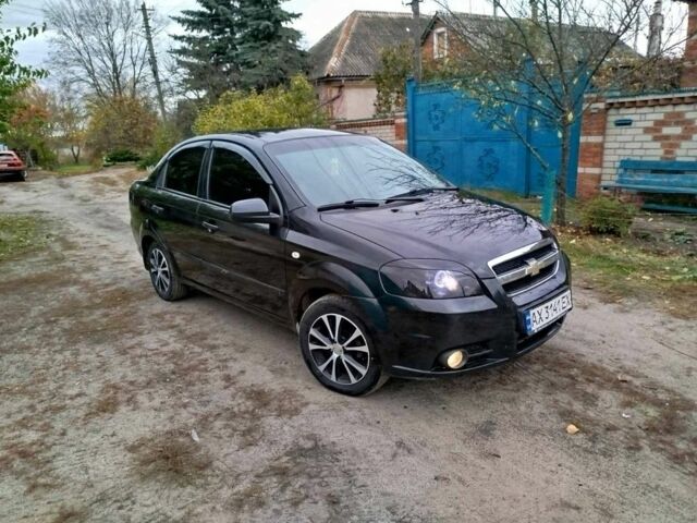 Черный Шевроле Авео, объемом двигателя 1.5 л и пробегом 200 тыс. км за 3800 $, фото 1 на Automoto.ua