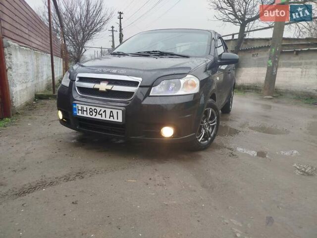 Черный Шевроле Авео, объемом двигателя 1.5 л и пробегом 112 тыс. км за 5300 $, фото 1 на Automoto.ua