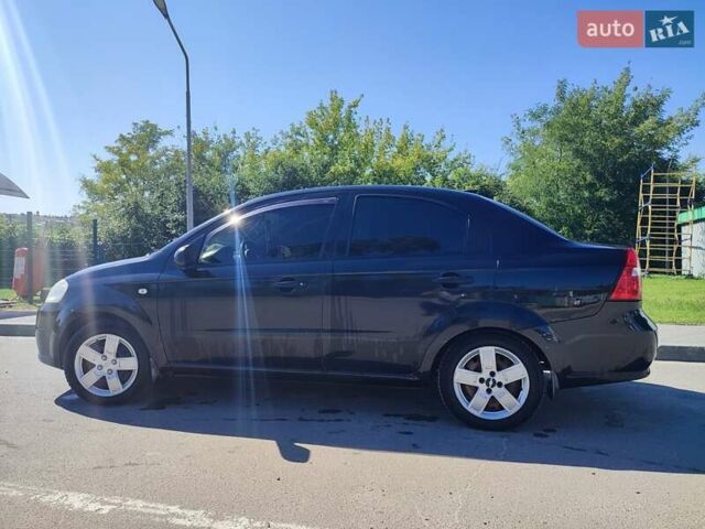 Чорний Шевроле Авео, об'ємом двигуна 1.5 л та пробігом 250 тис. км за 3000 $, фото 1 на Automoto.ua