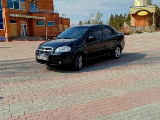 Черный Шевроле Авео, объемом двигателя 1.5 л и пробегом 112 тыс. км за 4200 $, фото 1 на Automoto.ua