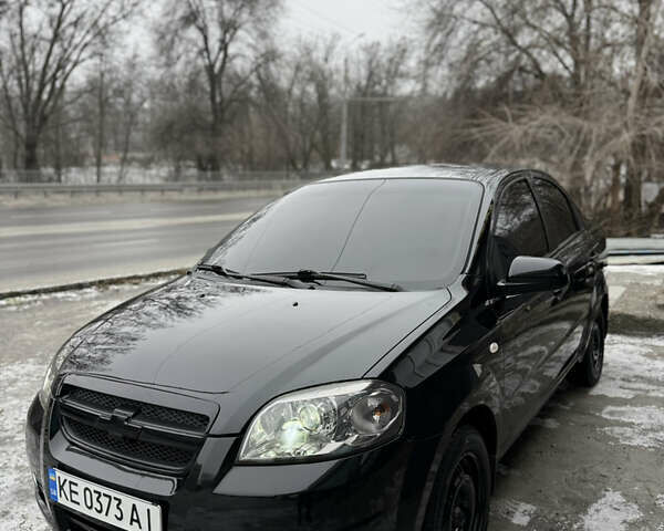 Черный Шевроле Авео, объемом двигателя 1.5 л и пробегом 206 тыс. км за 5700 $, фото 1 на Automoto.ua