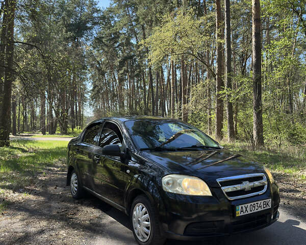 Черный Шевроле Авео, объемом двигателя 1.5 л и пробегом 190 тыс. км за 2899 $, фото 1 на Automoto.ua