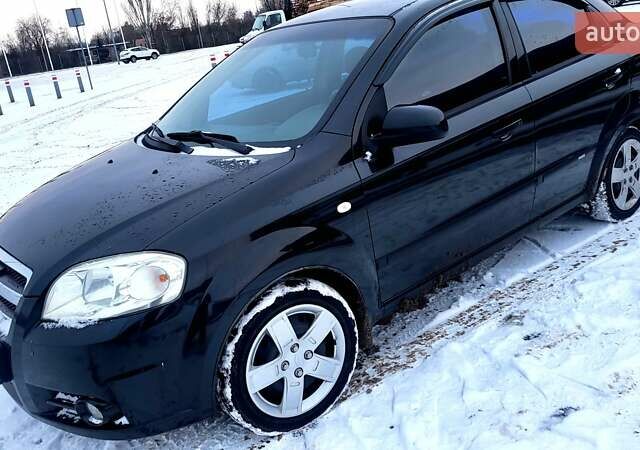 Черный Шевроле Авео, объемом двигателя 1.5 л и пробегом 90 тыс. км за 5100 $, фото 1 на Automoto.ua