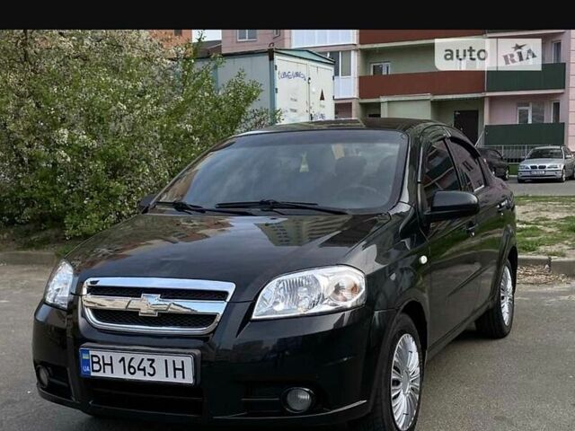 Черный Шевроле Авео, объемом двигателя 1.5 л и пробегом 280 тыс. км за 3000 $, фото 1 на Automoto.ua