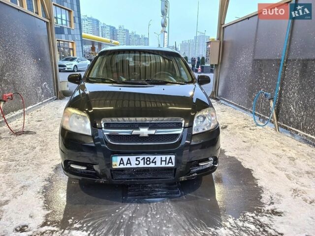 Черный Шевроле Авео, объемом двигателя 1.5 л и пробегом 330 тыс. км за 3000 $, фото 1 на Automoto.ua