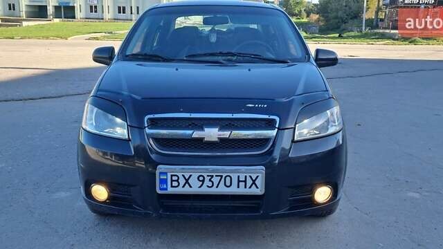 Чорний Шевроле Авео, об'ємом двигуна 1.5 л та пробігом 220 тис. км за 3300 $, фото 1 на Automoto.ua