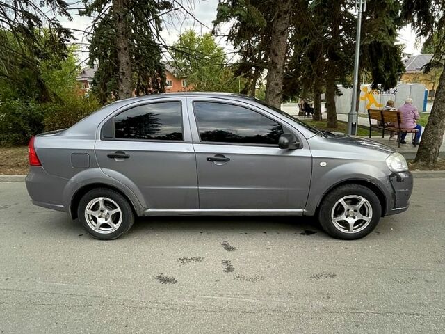 Чорний Шевроле Авео, об'ємом двигуна 1.5 л та пробігом 0 тис. км за 2700 $, фото 1 на Automoto.ua