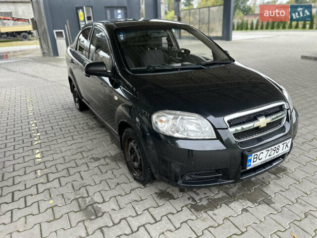 Черный Шевроле Авео, объемом двигателя 1.5 л и пробегом 138 тыс. км за 3500 $, фото 1 на Automoto.ua