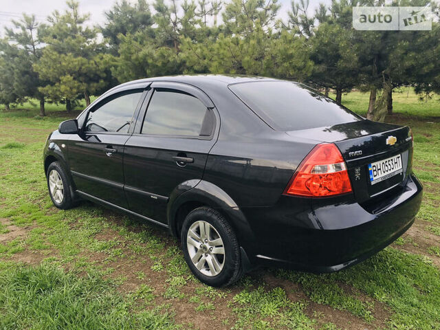 Чорний Шевроле Авео, об'ємом двигуна 1.5 л та пробігом 112 тис. км за 5800 $, фото 1 на Automoto.ua