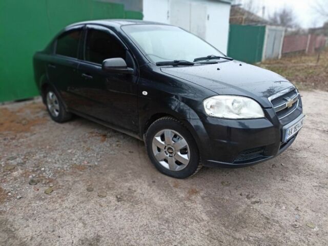 Черный Шевроле Авео, объемом двигателя 1.6 л и пробегом 200 тыс. км за 2800 $, фото 1 на Automoto.ua