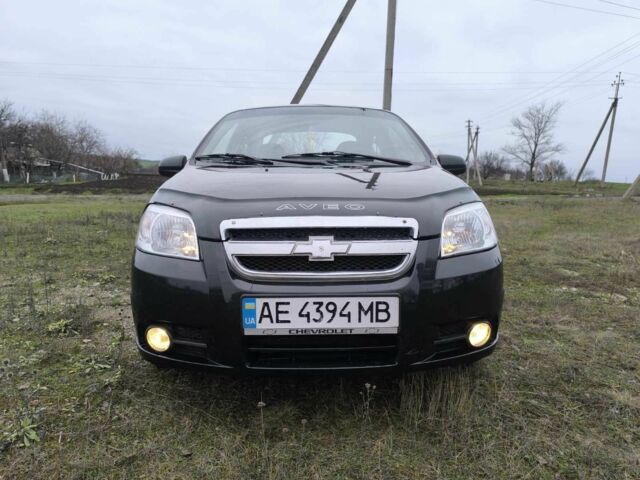 Черный Шевроле Авео, объемом двигателя 1.5 л и пробегом 198 тыс. км за 3100 $, фото 1 на Automoto.ua