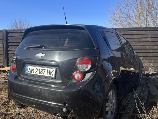 Чорний Шевроле Авео, об'ємом двигуна 1.2 л та пробігом 220 тис. км за 2300 $, фото 1 на Automoto.ua