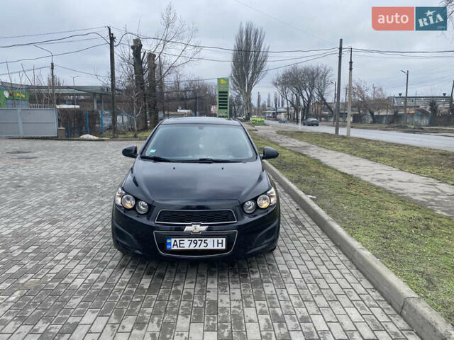 Черный Шевроле Авео, объемом двигателя 1.23 л и пробегом 216 тыс. км за 5500 $, фото 1 на Automoto.ua