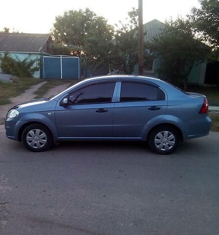 Гранатовий Шевроле Авео, об'ємом двигуна 1 л та пробігом 160 тис. км за 5200 $, фото 1 на Automoto.ua