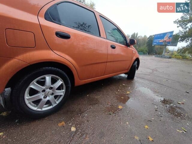 Коричневий Шевроле Авео, об'ємом двигуна 1.5 л та пробігом 270 тис. км за 2750 $, фото 1 на Automoto.ua