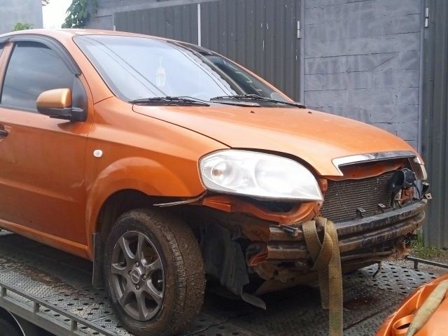 Коричневий Шевроле Авео, об'ємом двигуна 1.5 л та пробігом 310 тис. км за 1500 $, фото 1 на Automoto.ua