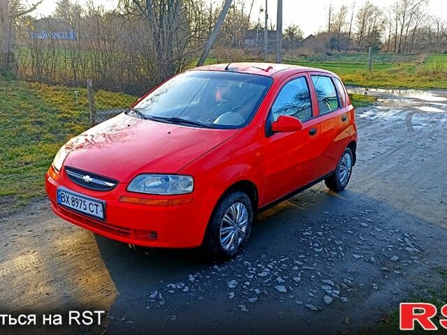 Червоний Шевроле Авео, об'ємом двигуна 1.2 л та пробігом 300 тис. км за 1599 $, фото 1 на Automoto.ua