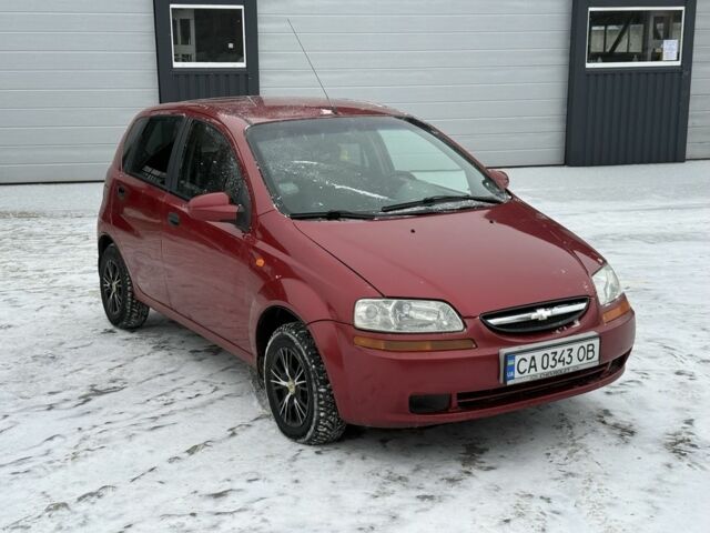 Червоний Шевроле Авео, об'ємом двигуна 1.5 л та пробігом 180 тис. км за 2450 $, фото 1 на Automoto.ua