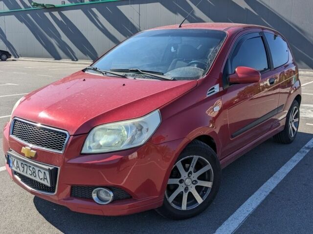 Червоний Шевроле Авео, об'ємом двигуна 1.5 л та пробігом 180 тис. км за 4500 $, фото 1 на Automoto.ua