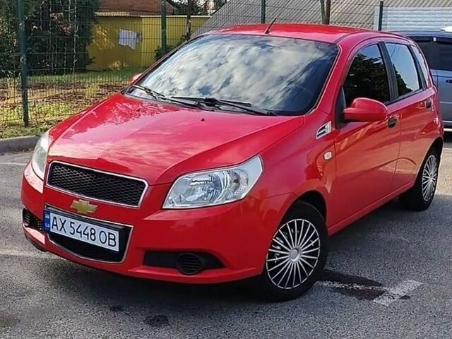 Червоний Шевроле Авео, об'ємом двигуна 1.5 л та пробігом 283 тис. км за 3800 $, фото 1 на Automoto.ua