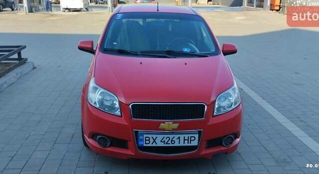Красный Шевроле Авео, объемом двигателя 1.2 л и пробегом 187 тыс. км за 3500 $, фото 1 на Automoto.ua