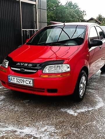 Червоний Шевроле Авео, об'ємом двигуна 1.5 л та пробігом 250 тис. км за 2999 $, фото 1 на Automoto.ua