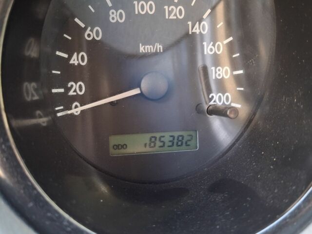 Червоний Шевроле Авео, об'ємом двигуна 1.5 л та пробігом 185 тис. км за 2400 $, фото 1 на Automoto.ua