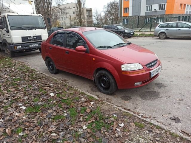 Червоний Шевроле Авео, об'ємом двигуна 1.5 л та пробігом 240 тис. км за 2200 $, фото 1 на Automoto.ua