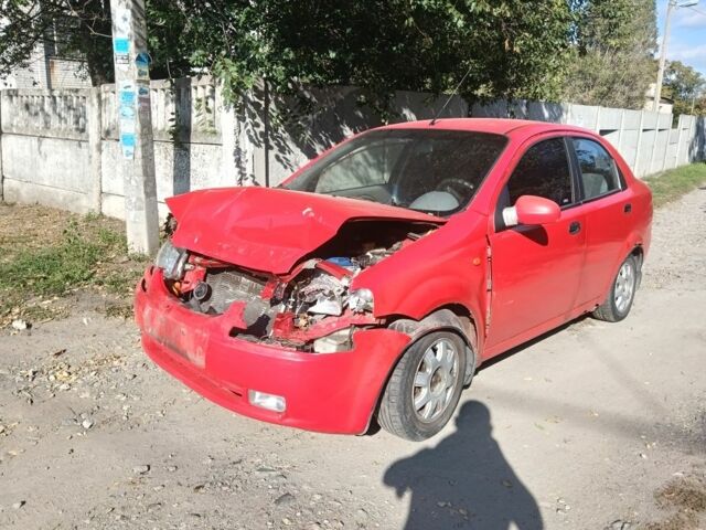 Червоний Шевроле Авео, об'ємом двигуна 0 л та пробігом 120 тис. км за 754 $, фото 1 на Automoto.ua