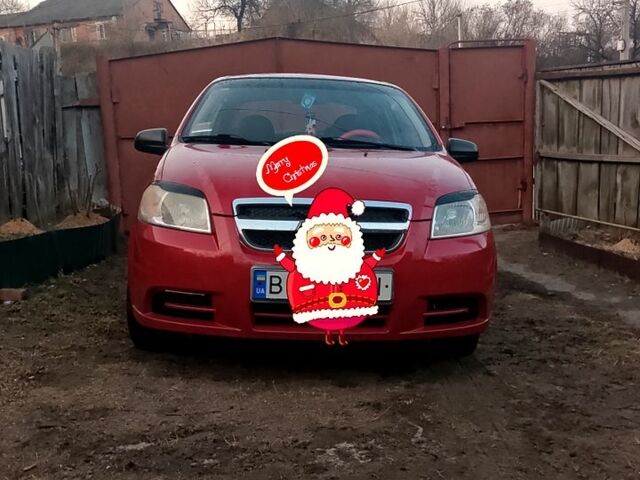 Красный Шевроле Авео, объемом двигателя 1.6 л и пробегом 120 тыс. км за 4100 $, фото 1 на Automoto.ua