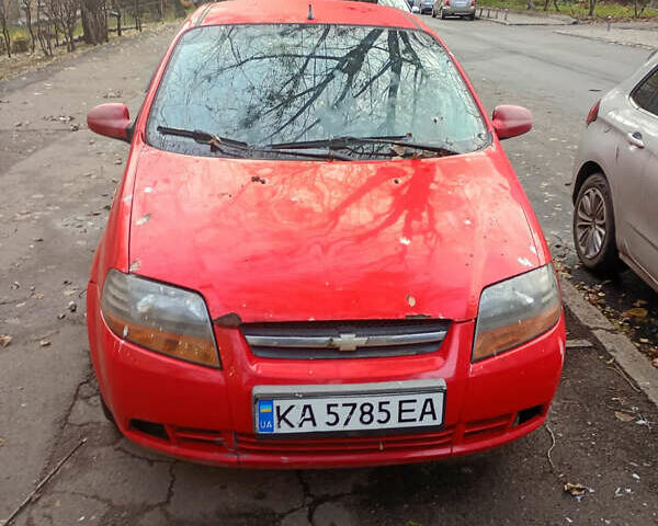 Червоний Шевроле Авео, об'ємом двигуна 1.4 л та пробігом 326 тис. км за 1500 $, фото 1 на Automoto.ua