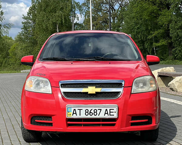 Червоний Шевроле Авео, об'ємом двигуна 1.5 л та пробігом 193 тис. км за 3200 $, фото 1 на Automoto.ua