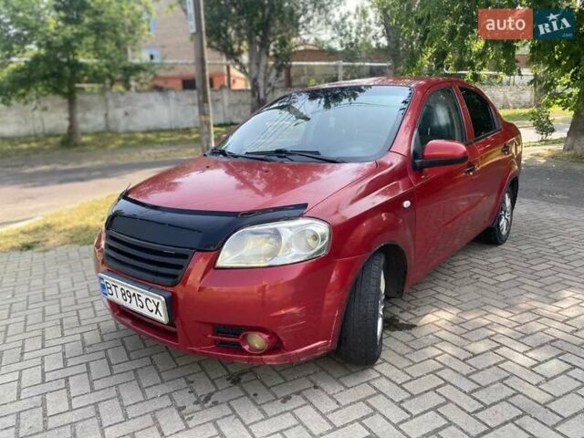 Червоний Шевроле Авео, об'ємом двигуна 1.5 л та пробігом 260 тис. км за 2600 $, фото 1 на Automoto.ua