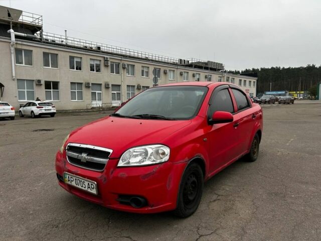 Червоний Шевроле Авео, об'ємом двигуна 1.5 л та пробігом 250 тис. км за 1900 $, фото 1 на Automoto.ua