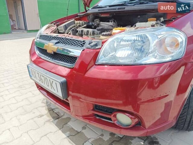 Червоний Шевроле Авео, об'ємом двигуна 1.5 л та пробігом 300 тис. км за 4000 $, фото 1 на Automoto.ua