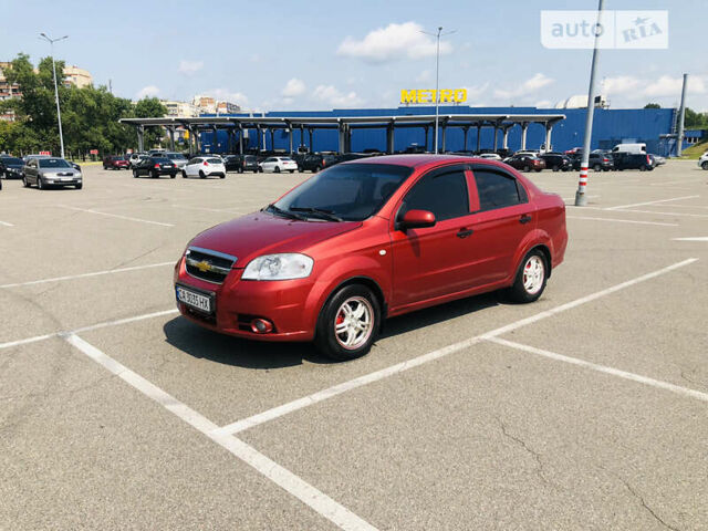 Червоний Шевроле Авео, об'ємом двигуна 1.5 л та пробігом 208 тис. км за 4900 $, фото 1 на Automoto.ua