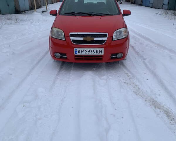 Червоний Шевроле Авео, об'ємом двигуна 1.5 л та пробігом 209 тис. км за 4000 $, фото 1 на Automoto.ua