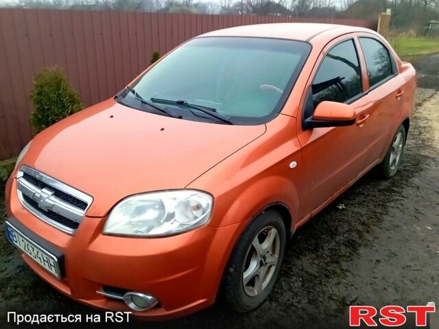 Червоний Шевроле Авео, об'ємом двигуна 1.6 л та пробігом 200 тис. км за 4400 $, фото 1 на Automoto.ua