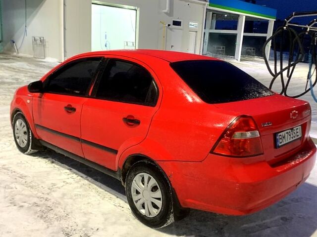 Червоний Шевроле Авео, об'ємом двигуна 1.5 л та пробігом 22200 тис. км за 2200 $, фото 1 на Automoto.ua